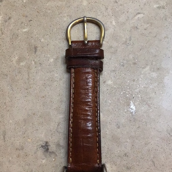 Ladies Mickey Mouse Watch - Picture 8 of 9